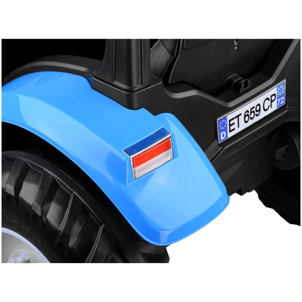 pol_pl_Traktor-na-akumulator-New-Holland-pilot-PA0264-17736_13