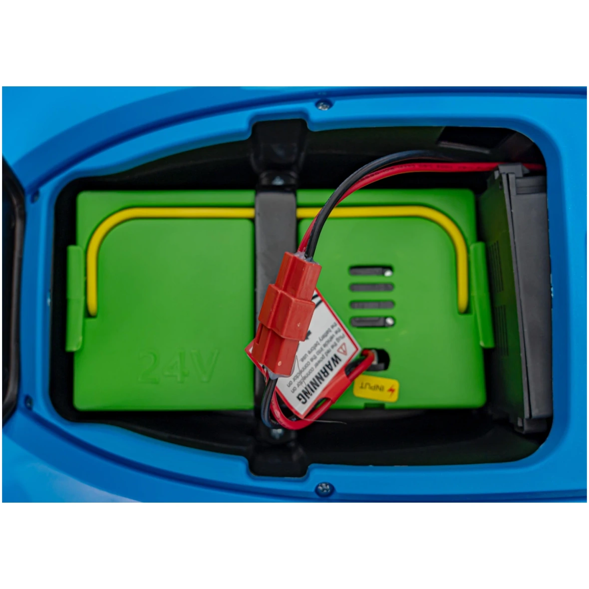 traktor-blast-z-przyczepka-niebieski (18)