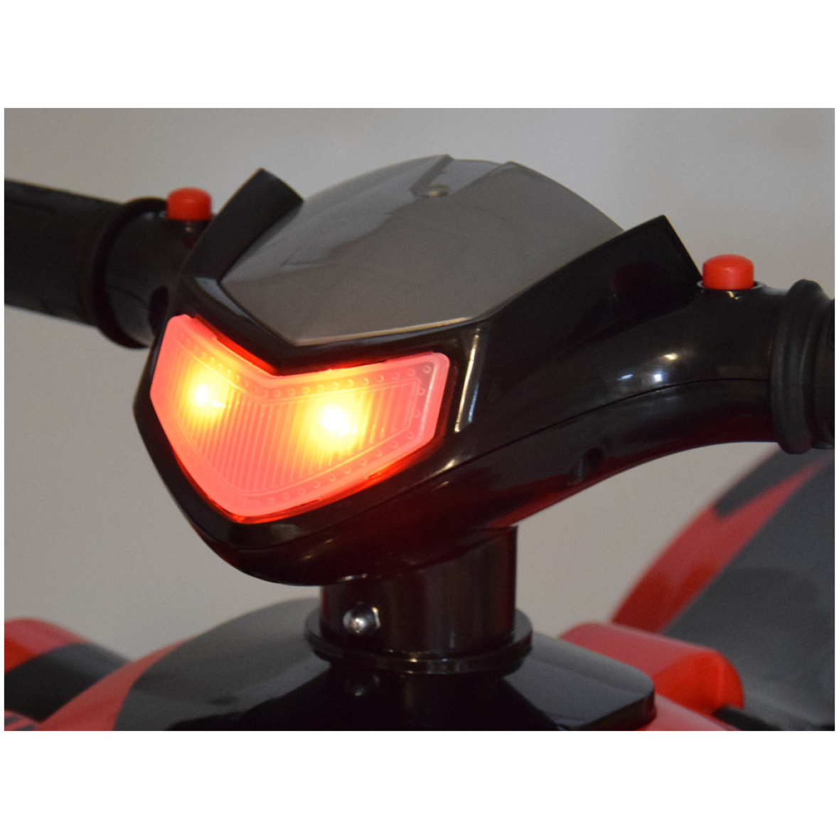 pol_pl_Jezdzik-Quad-Goodyear-pojazd-z-dzwiekiem-i-swiatlem-ZA4988-21983_3