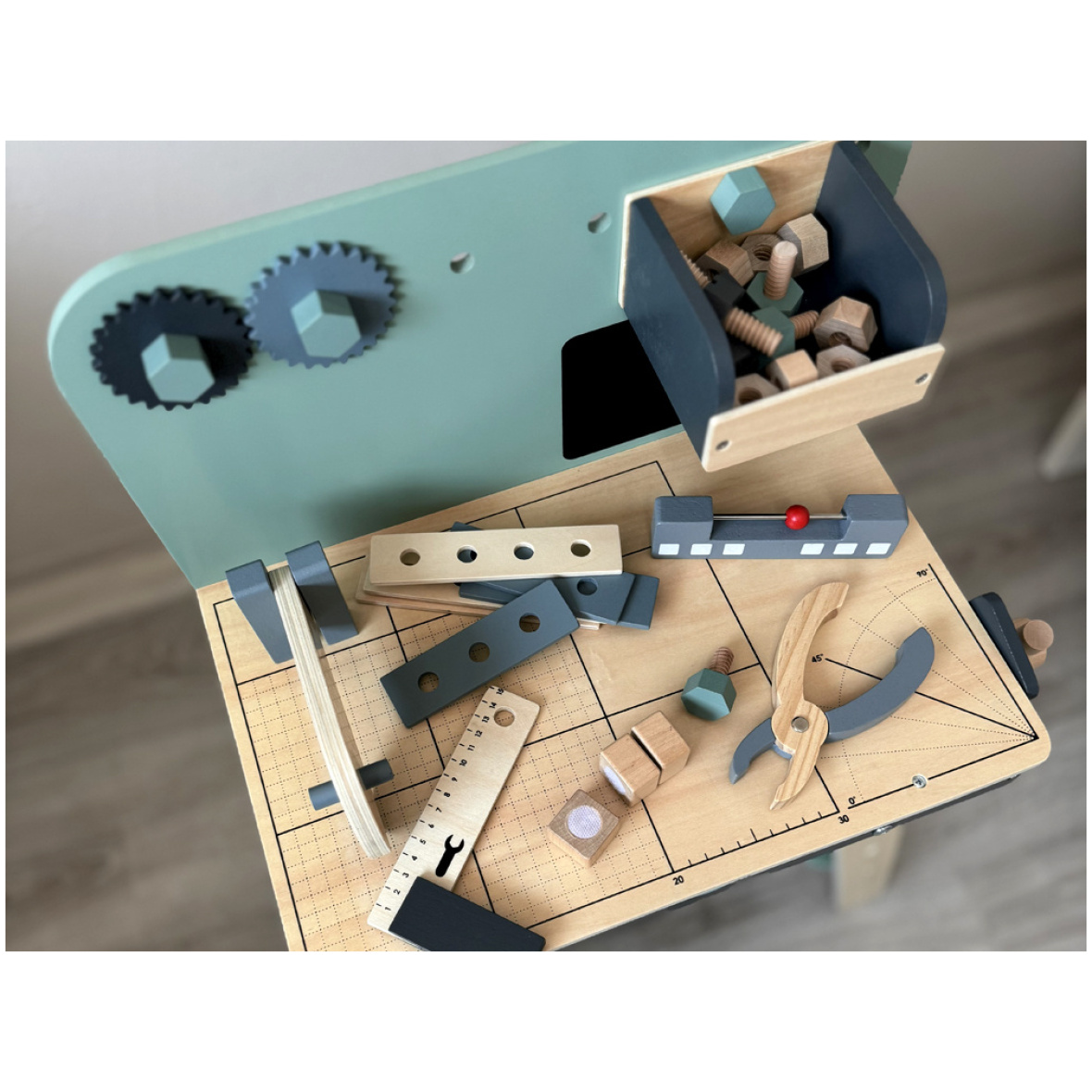 pol_pl_Warsztat-drewniany-dla-malego-majsterkowicza-narzedzia-dla-dzieci-ZA5616-21991_14