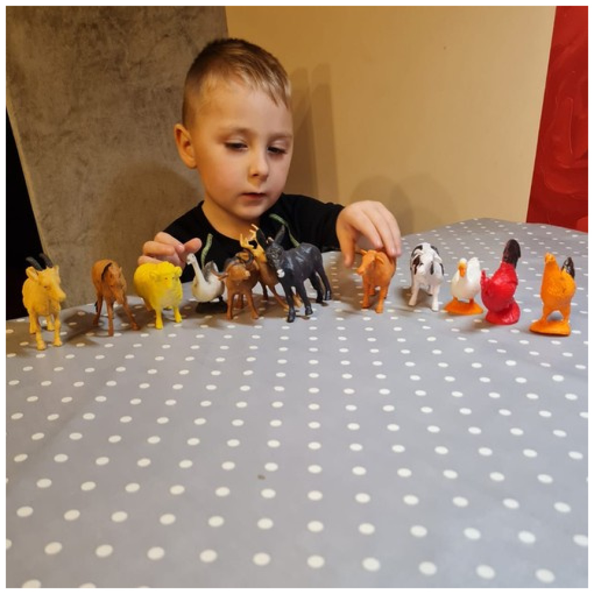 pol_pl_Zwierzeta-gospodarskie-zestaw-figurek-Kruzzel-17980_8