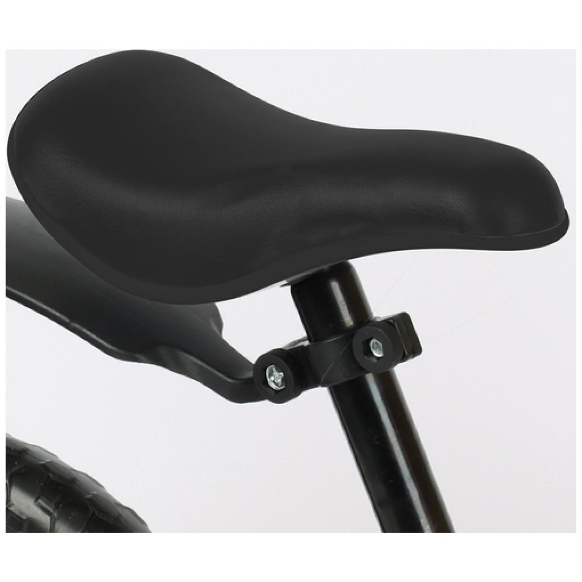 pol_pl_Rowerek-biegowy-rozowy-Kruzzel-25768-18263_7