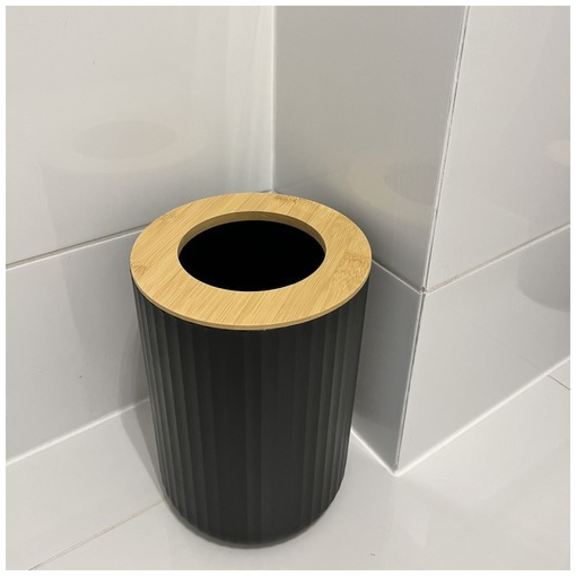 pol_pl_Zestaw-akcesoriow-lazienkowych-czarny-Ruhhy24636-17842_10